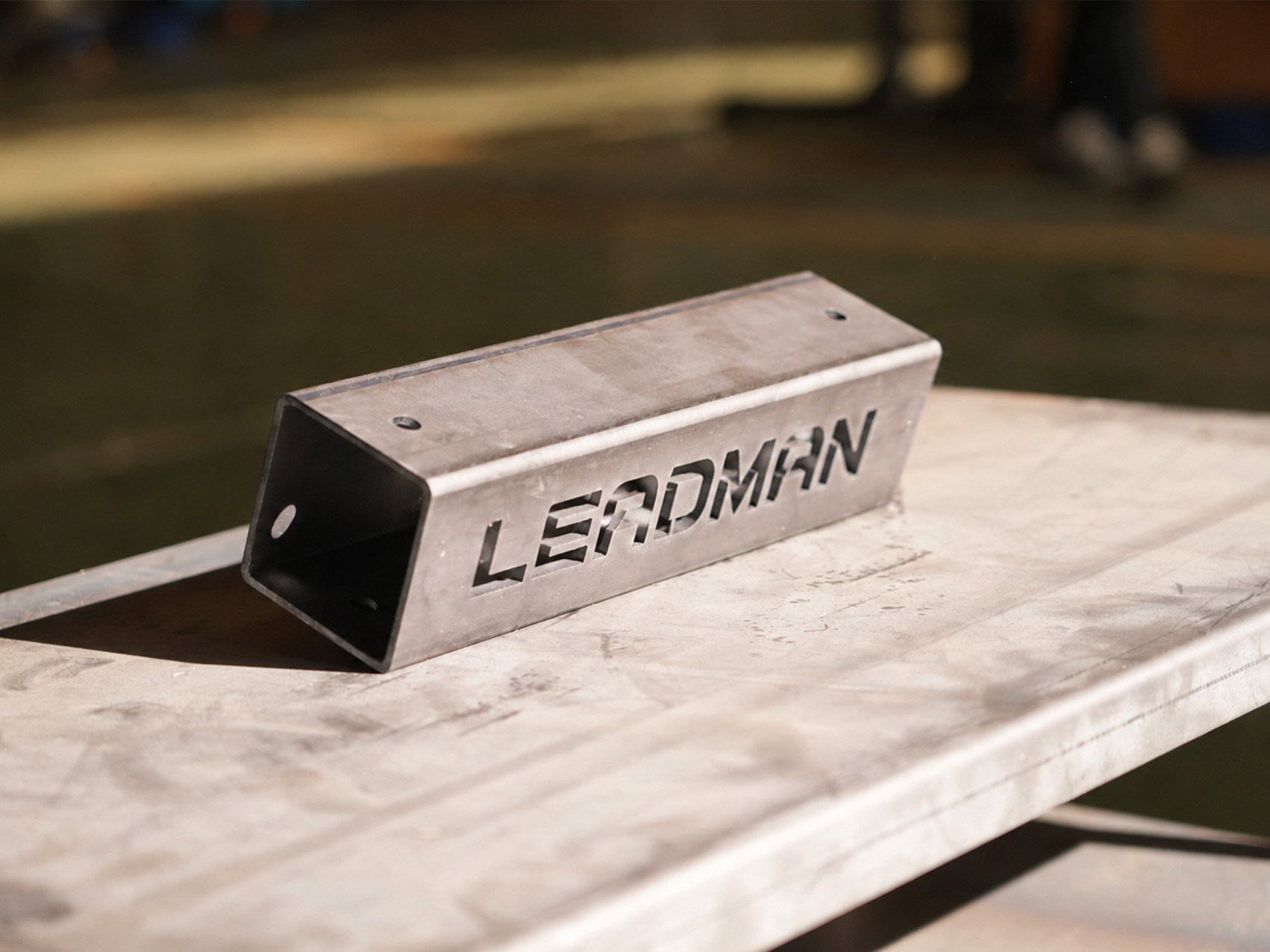 Leadman 75 by 75 by 3mm 11-gauge heavy-duty power rack frame for maximum strength